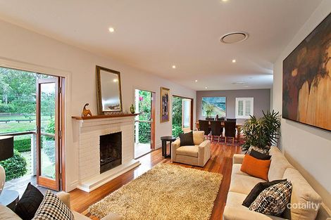 Property photo of 39 Gilgandra Street Indooroopilly QLD 4068