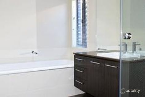 Property photo of 44 Serene Crescent Springfield Lakes QLD 4300