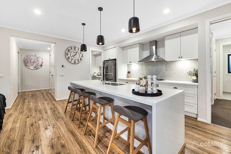 Property photo of 15 Homevale Drive Botanic Ridge VIC 3977