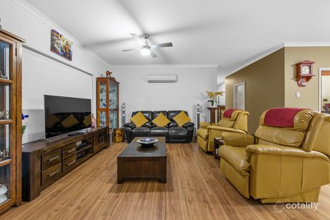 Property photo of 33 Riviera Crescent North Lakes QLD 4509