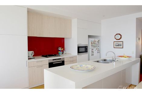 Property photo of 203/15-17 Honeysuckle Drive Newcastle NSW 2300