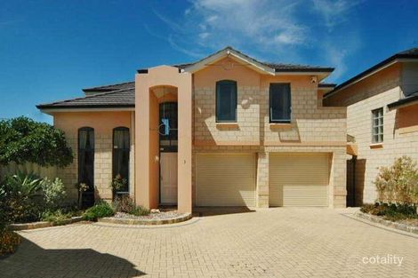 3/5 Pearl Pde, Scarborough, WA 6019