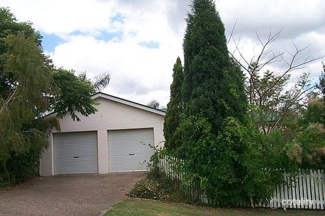 3 Drysdale Cres, Brookfield, QLD 4069