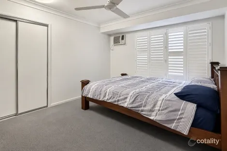 Property photo of 38 Daintree Drive Bushland Beach QLD 4818