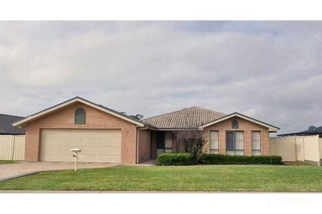 Property photo of 15 James House Close Singleton Heights NSW 2330