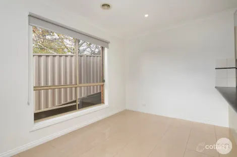 Property photo of 1/5 Eilish Court Mount Helen VIC 3350