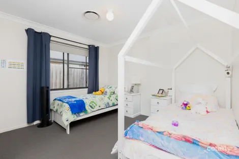 Property photo of 77 Barr Promenade Thornton NSW 2322