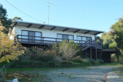 8 Merindah Ct, Lakes Entrance, VIC 3909