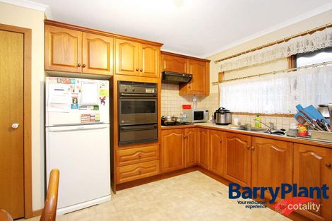 Property photo of 1/11-13 Manuka Road Berwick VIC 3806