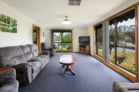Property photo of 14 Club Crescent Invermay Park VIC 3350