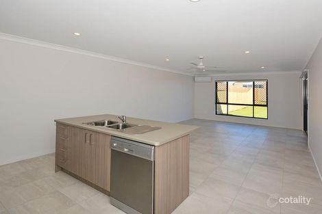 Property photo of 2/21 Eli Court Kawungan QLD 4655