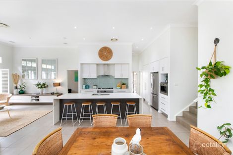 Property photo of 10 Whipbird Circuit Mona Vale NSW 2103