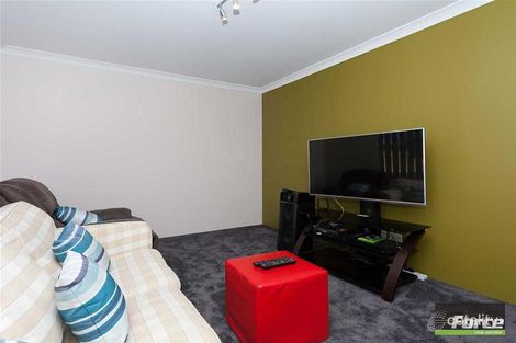 Property photo of 87 Hookstone Drive Landsdale WA 6065