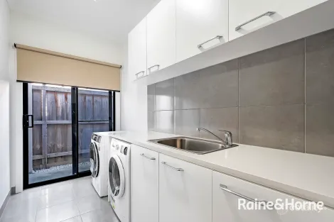 Property photo of 51 Rathberry Circuit Clyde North VIC 3978