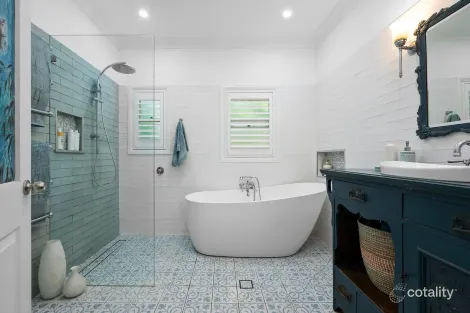 Property photo of 4 Timbarra Road St Ives Chase NSW 2075