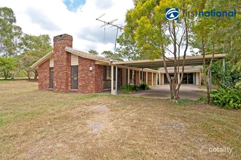 4 Castile Cres, Holmview, QLD 4207