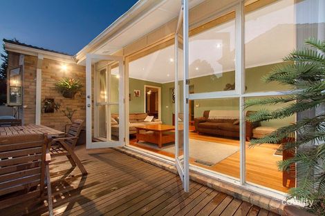 Property photo of 21 Longbourne Avenue Notting Hill VIC 3168