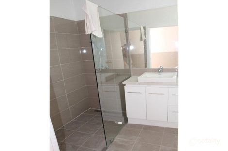 Property photo of 1/69 Middleborough Road Burwood VIC 3125