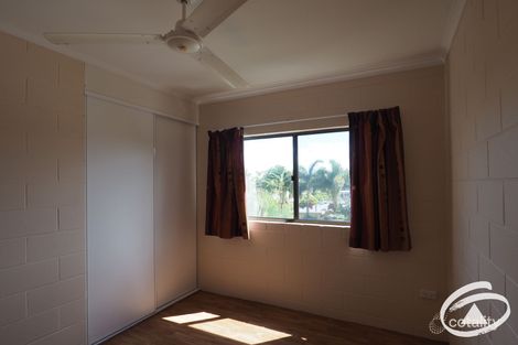 24/215-217 Mcleod St, Cairns North, QLD 4870