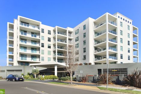 202/1 Grand Ct, Fairy Meadow, NSW 2519