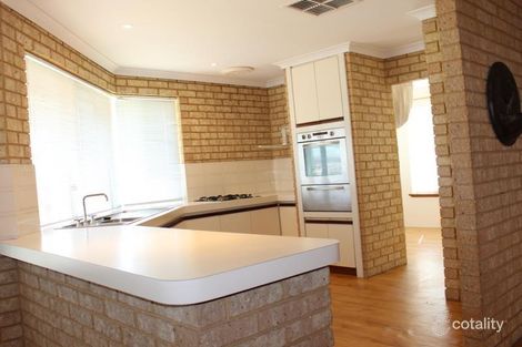 76 Crystaluna Dr, Golden Bay, WA 6174