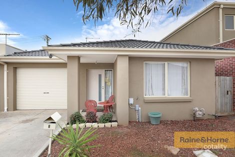8/35 Tullidge St, Melton, VIC 3337