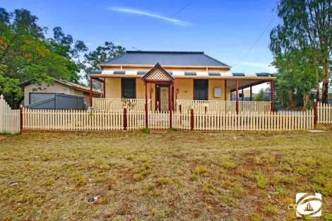 381 OXIDE ST, BROKEN HILL, NSW 2880
