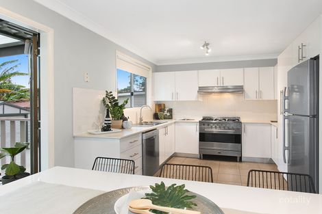 Property photo of 28 Catherine Street Mannering Park NSW 2259
