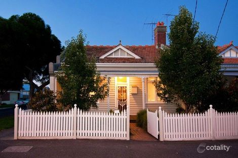 70 North Rd, Newport, VIC 3015