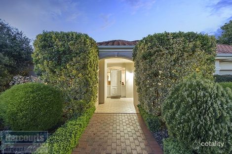 12 Sandra Hennig Ct, Greenwith, SA 5125