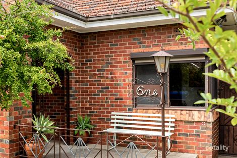 Property photo of 1 Bird Avenue Northcote VIC 3070