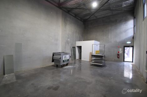 13/7 Investigator Dr, Unanderra, NSW 2526