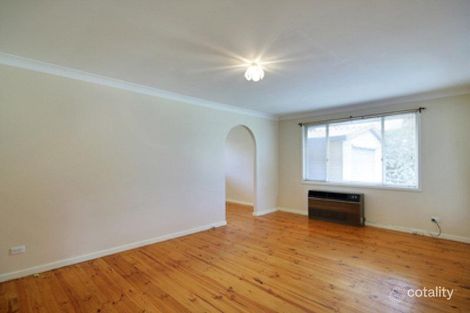 Property photo of 37 Shadlow Crescent St Clair NSW 2759