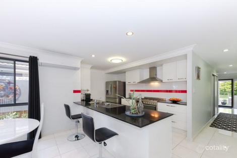 Property photo of 52 Fleet Circuit Bray Park QLD 4500