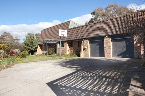 Property photo of 4 Crichton Crescent Kambah ACT 2902