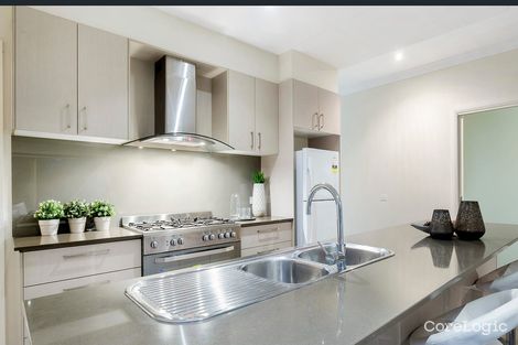 Property photo of 69 Wheelers Park Drive Cranbourne North VIC 3977