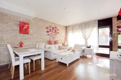 Property photo of 3/13 Llewellyn Street Rhodes NSW 2138