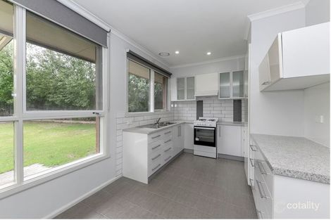 Property photo of 22 Chandler Grove Burwood VIC 3125