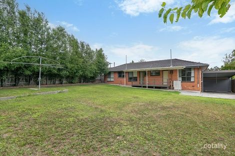 Property photo of 22 Chandler Grove Burwood VIC 3125