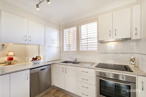 Property photo of 15/32 Clarence Avenue Dee Why NSW 2099
