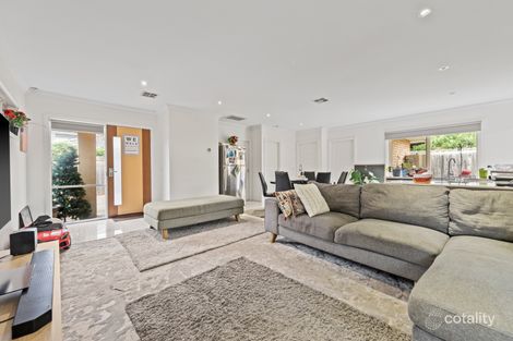 2/15 Hughes Cres, Dandenong North, VIC 3175