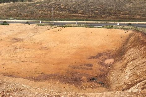 233 Halletts Way, Darley, VIC 3340