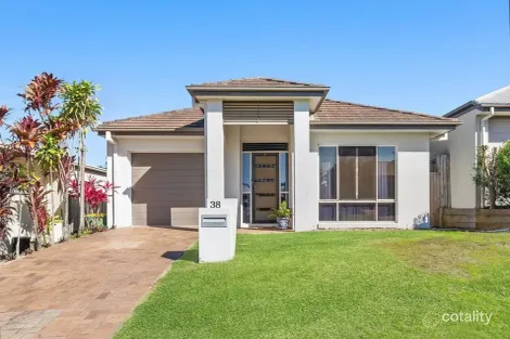 38 COUPLES ST, NORTH LAKES, QLD 4509