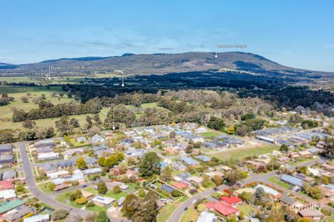 Property photo of 36 Stuart Drive Woodend VIC 3442