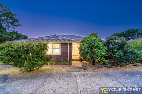 Property photo of 3 Castlecrag Close Endeavour Hills VIC 3802