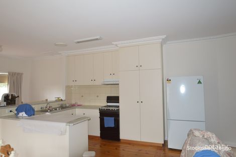 Property photo of 10 Gayer Avenue Wangaratta VIC 3677
