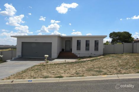 Property photo of 8 Giugni Place Young NSW 2594