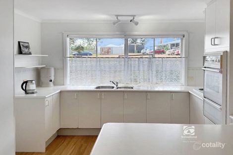 Property photo of 5 McKenzie Street Lucknow VIC 3875