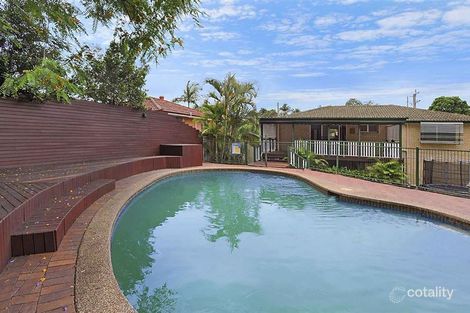 Property photo of 18 Dunbil Avenue Ferny Hills QLD 4055