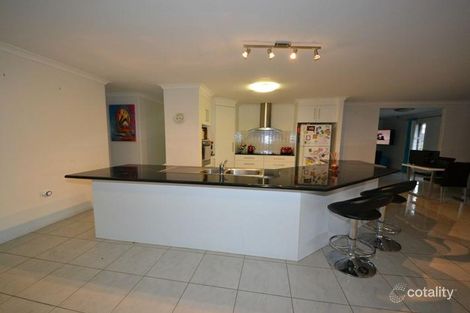 Property photo of 19 Robertson Road Gracemere QLD 4702